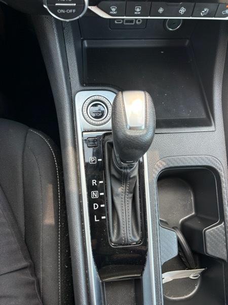 Nissan Sentra SV 2023