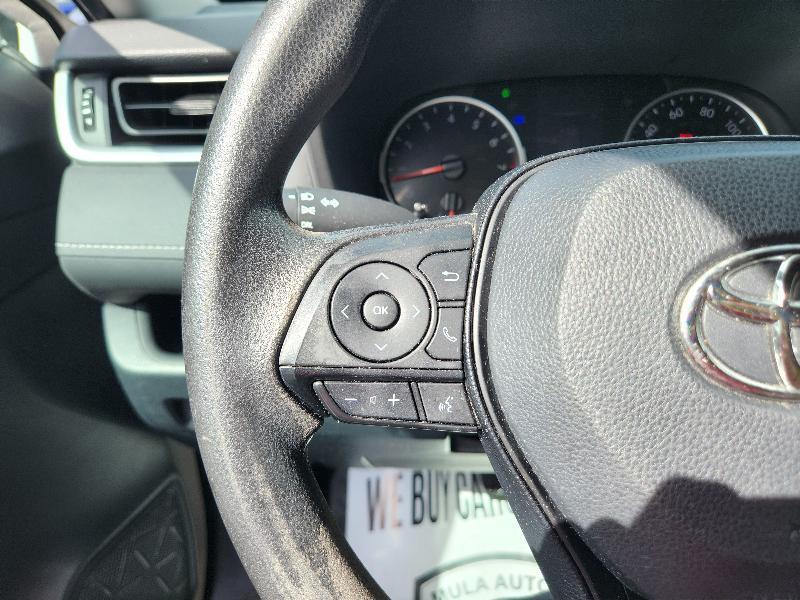 Toyota RAV4 LE AWD 2019