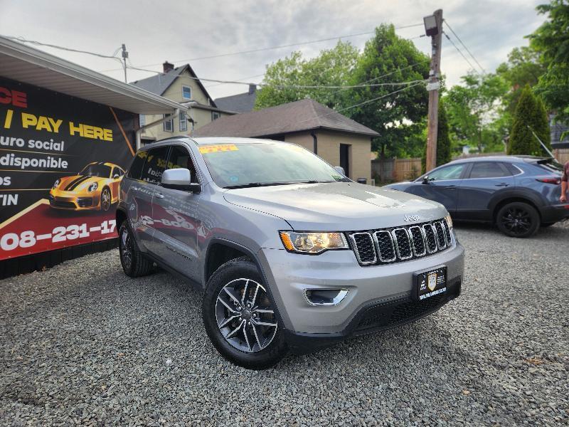 Jeep Grand Cherokee Laredo 4WD 2019