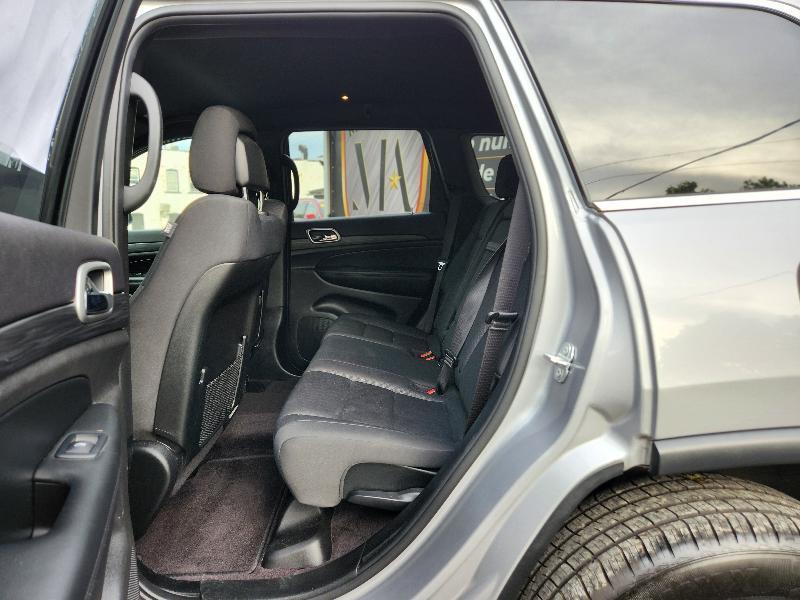Jeep Grand Cherokee Laredo 4WD 2019