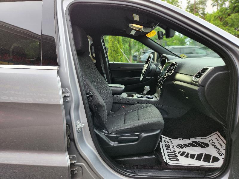 Jeep Grand Cherokee Laredo 4WD 2019