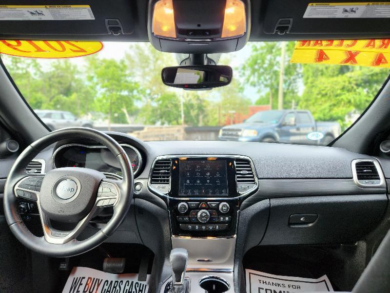 Jeep Grand Cherokee Laredo 4WD 2019