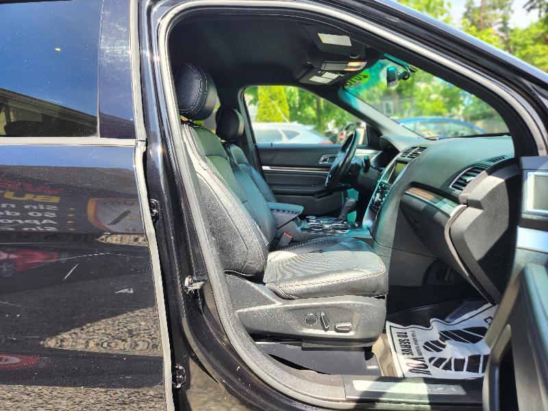 Ford Explorer Limited 4WD 2016