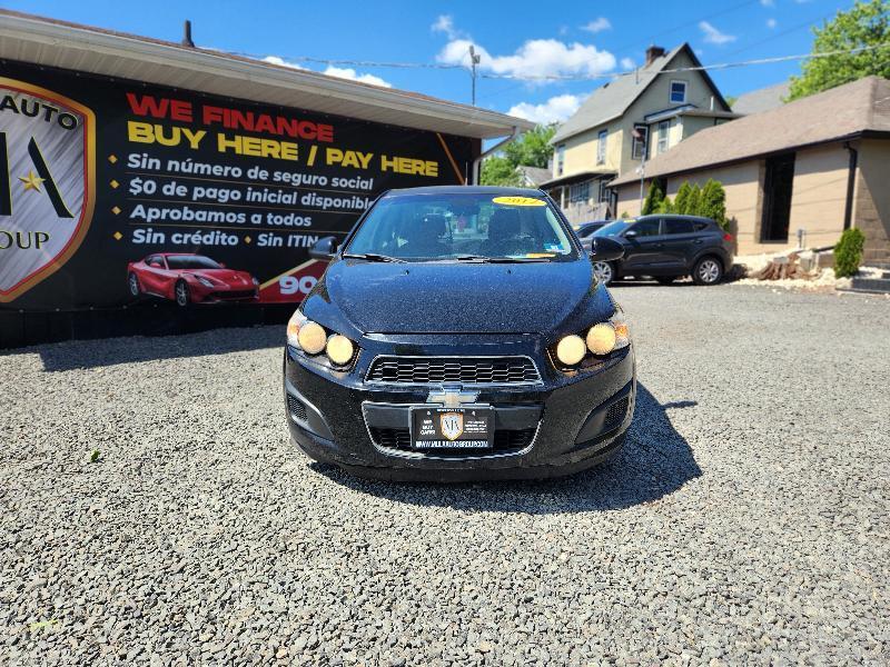 Chevrolet Sonic 2LS Sedan 2012