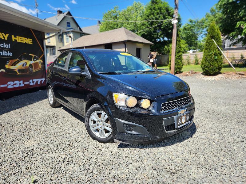 Chevrolet Sonic 2LS Sedan 2012