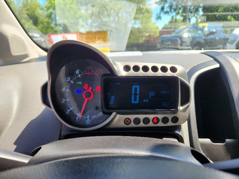 Chevrolet Sonic 2LS Sedan 2012
