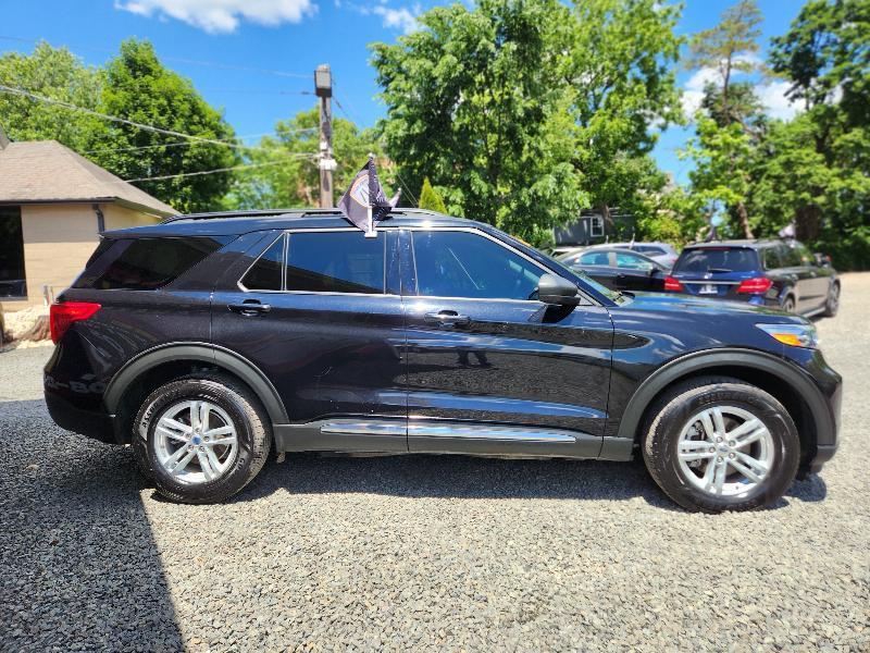 Ford Explorer XLT AWD 2021