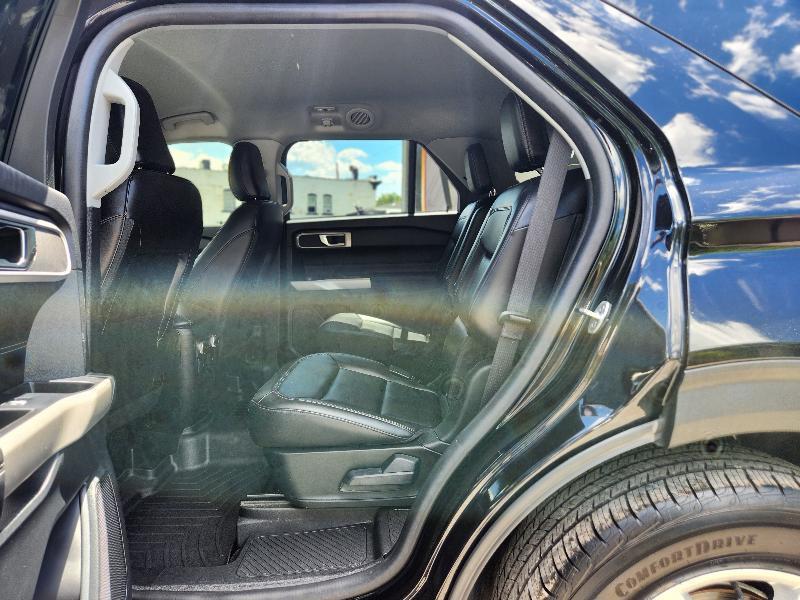 Ford Explorer XLT AWD 2021