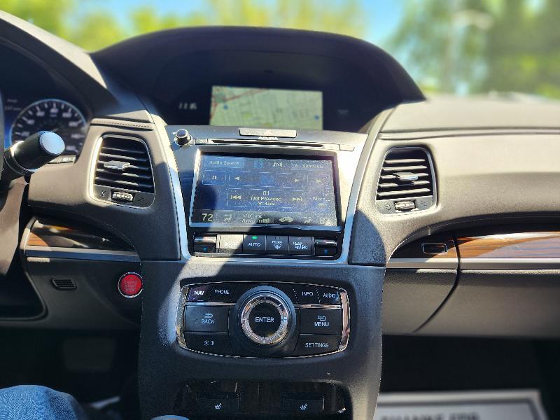 Acura RLX 6-Spd AT w/Technology Package 2017