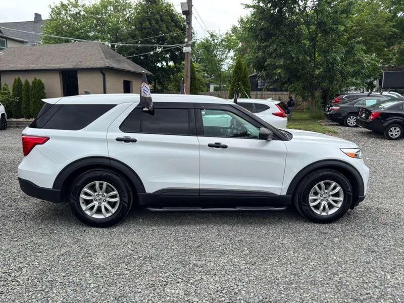 Ford Explorer Base 2021