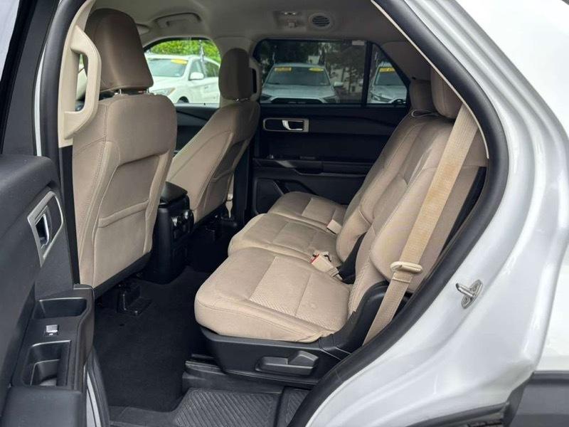 Ford Explorer Base 2021
