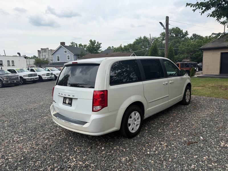 Dodge Grand Caravan Express 2011
