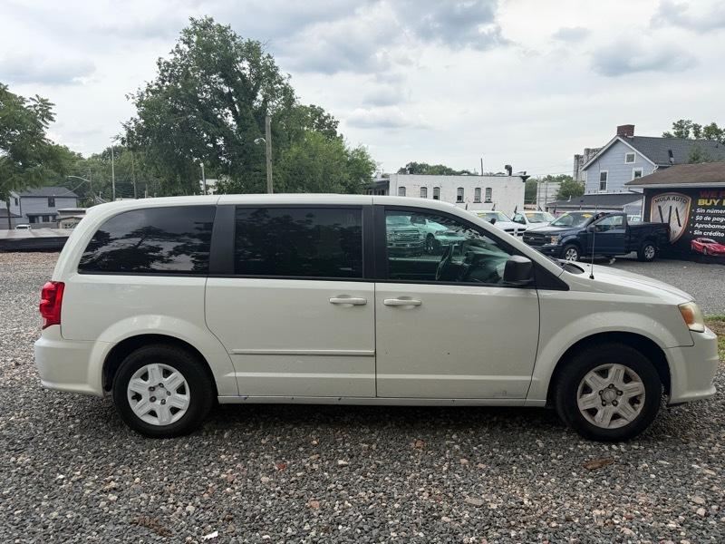 Dodge Grand Caravan Express 2011