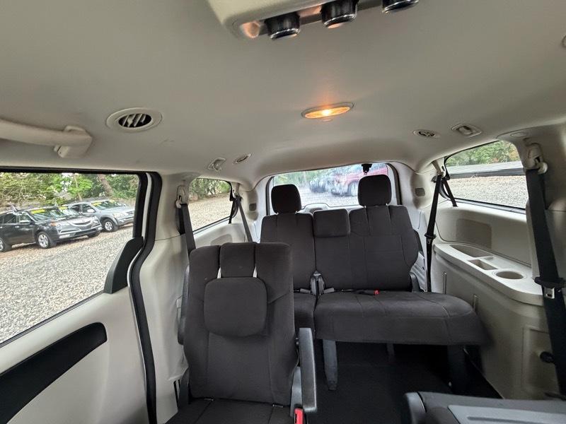 Dodge Grand Caravan Express 2011