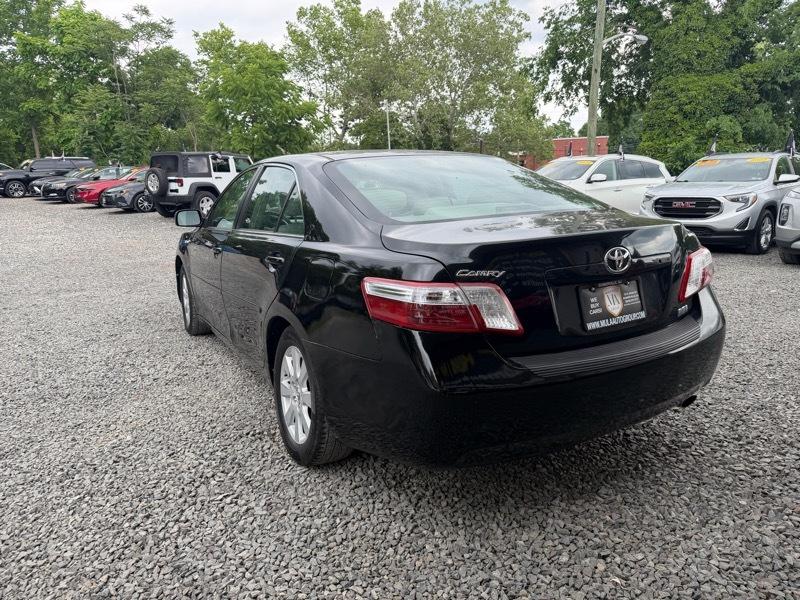 Toyota Camry Hybrid Sedan 2009