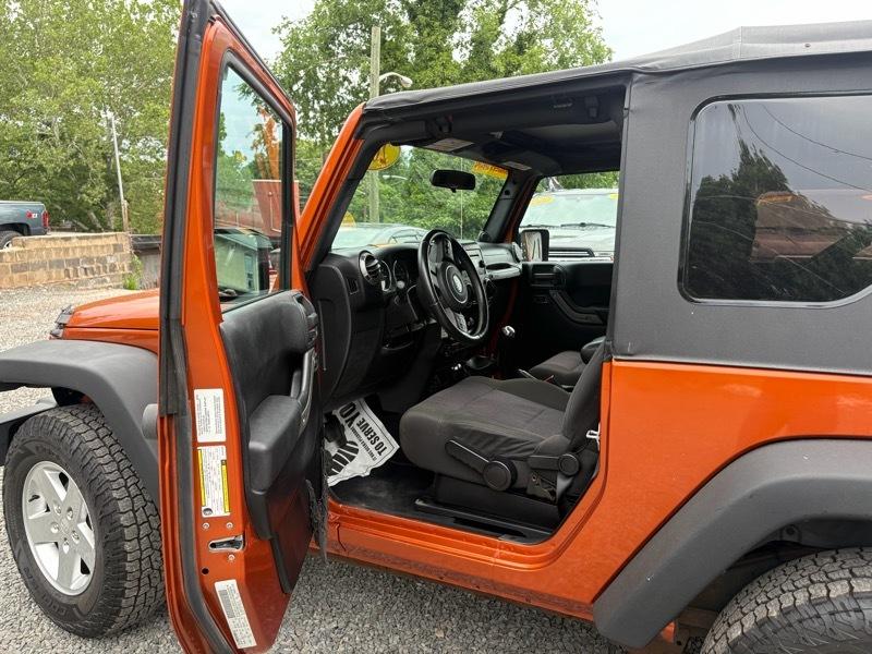 Jeep Wrangler Sport 4WD 2011
