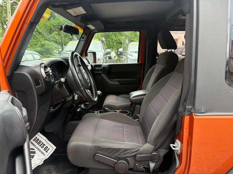Jeep Wrangler Sport 4WD 2011