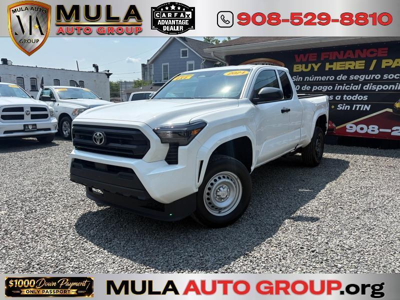 Toyota Tacoma SR5 Xtracab 2WD 2024