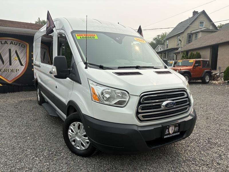 Ford Transit 350 Van Med. Roof w/Sliding Pass. 148-in. WB 2017