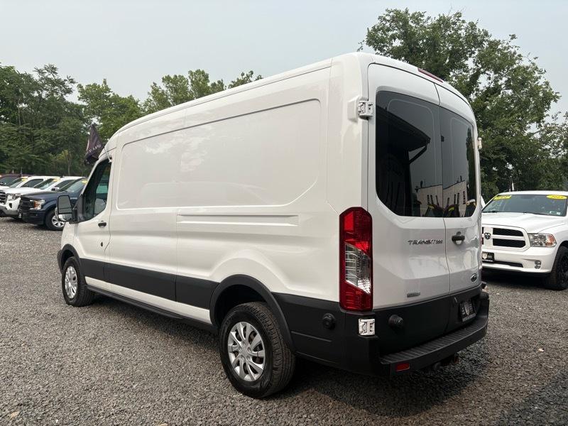 Ford Transit 350 Van Med. Roof w/Sliding Pass. 148-in. WB 2017