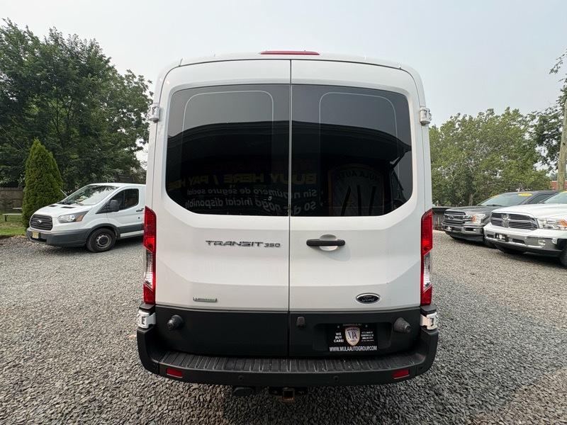 Ford Transit 350 Van Med. Roof w/Sliding Pass. 148-in. WB 2017