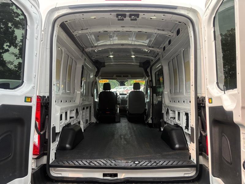 Ford Transit 350 Van Med. Roof w/Sliding Pass. 148-in. WB 2017