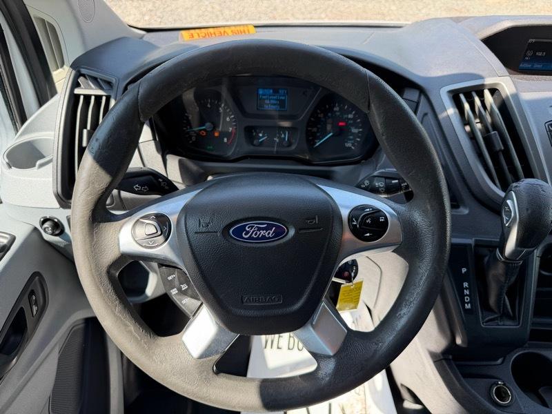 Ford Transit 150 Wagon Low Roof XLT 60/40 Pass. 130-in. WB 2018