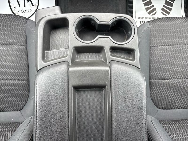 Chevrolet Silverado 1500 Custom Crew Cab Short Box 4WD 2019