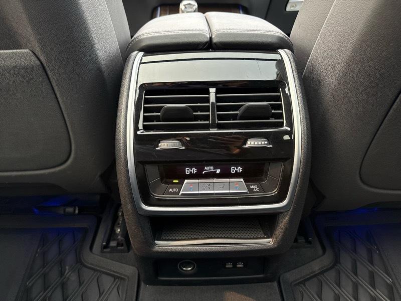BMW X7 xDrive50i 2019
