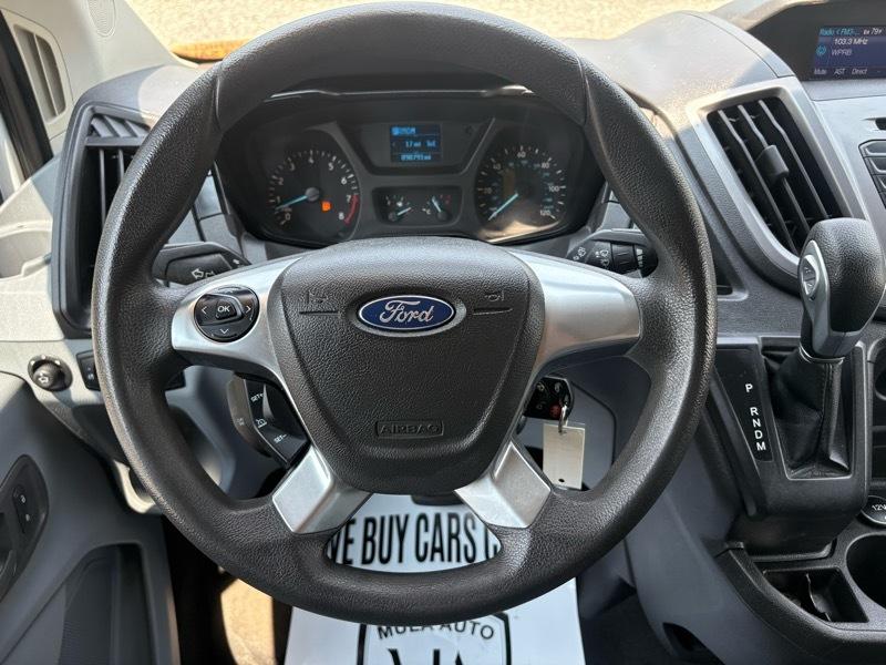 Ford Transit 150 Wagon Low Roof XL w/Sliding Pass. 130-in. WB 2015