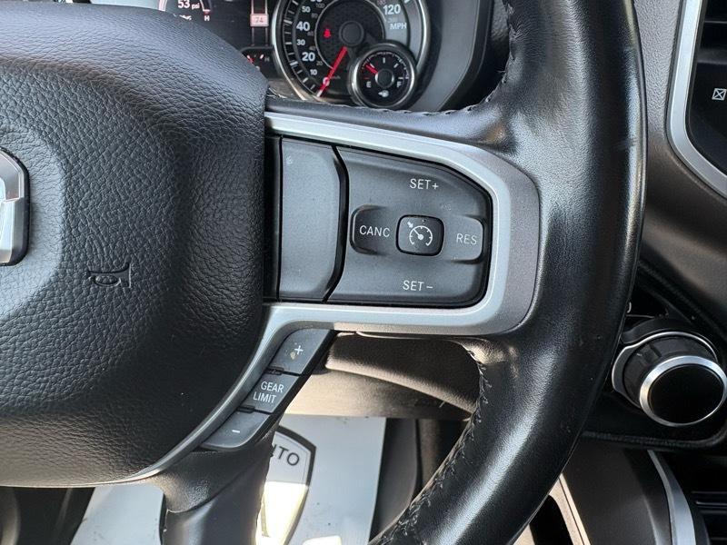 RAM 1500 Big Horn Quad Cab 4WD 2022