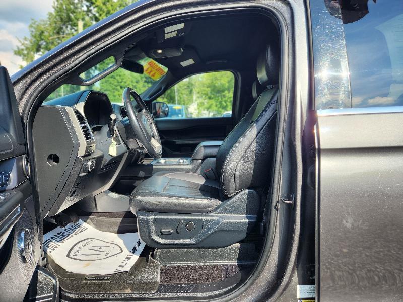 Ford Expedition XLT 4WD 2021