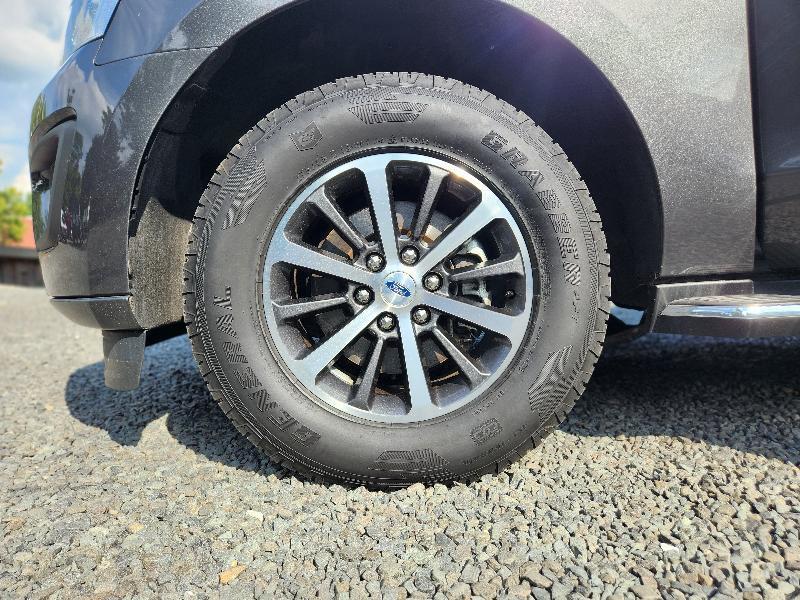 Ford Expedition XLT 4WD 2021