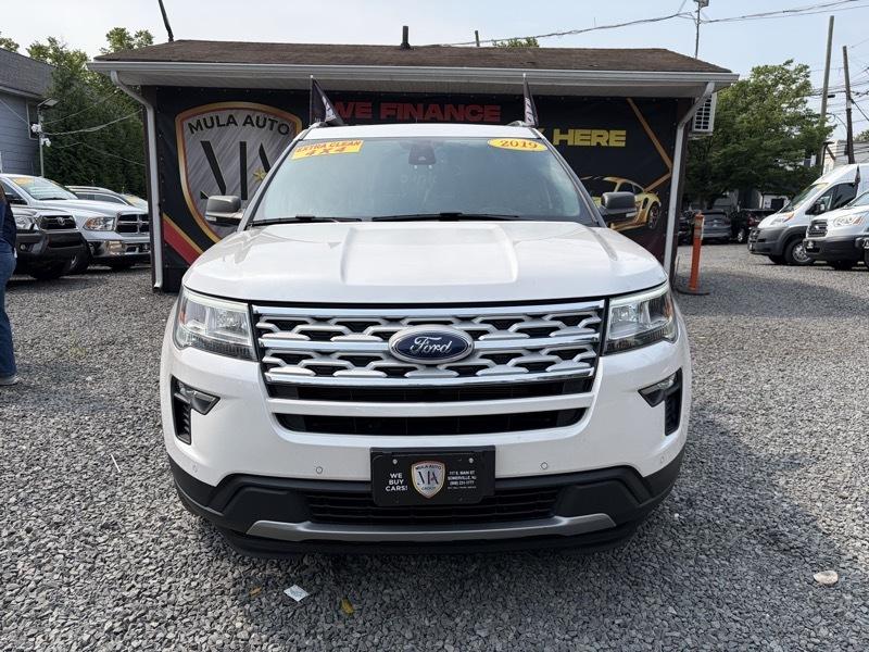 Ford Explorer XLT 4WD 2019