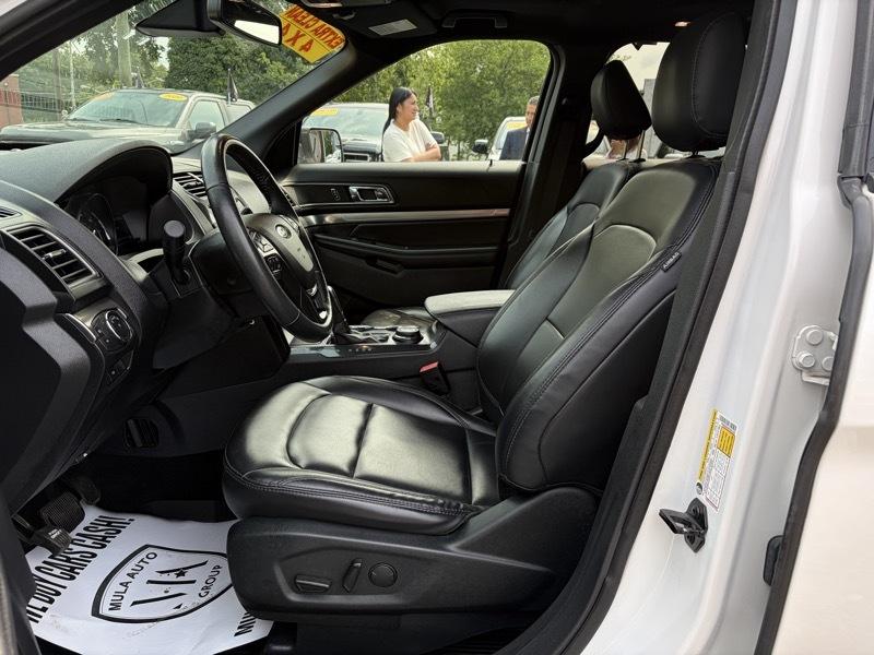 Ford Explorer XLT 4WD 2019