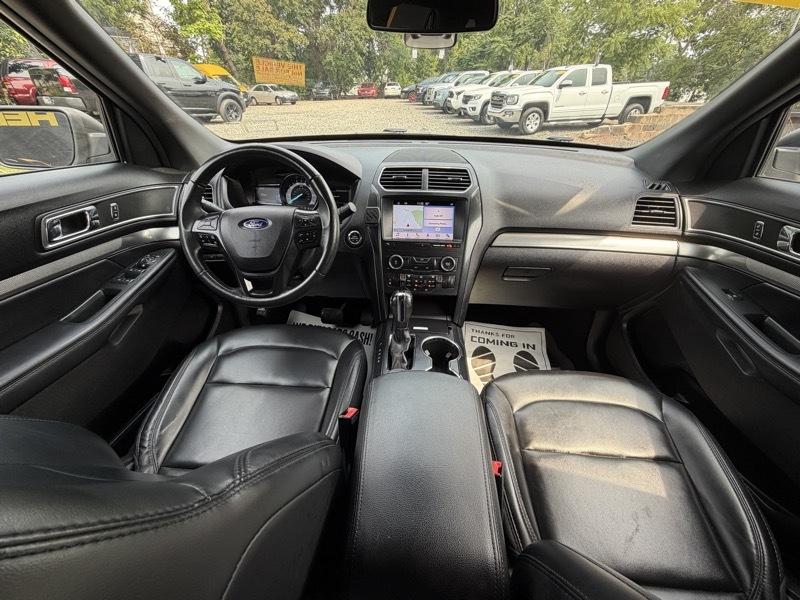 Ford Explorer XLT 4WD 2019