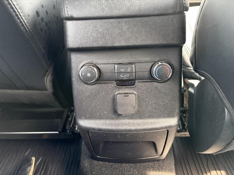 Ford Explorer XLT 4WD 2019
