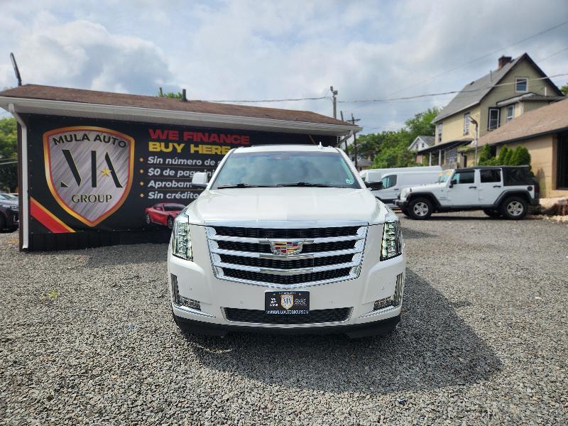 Cadillac Escalade Luxury 4WD 2019