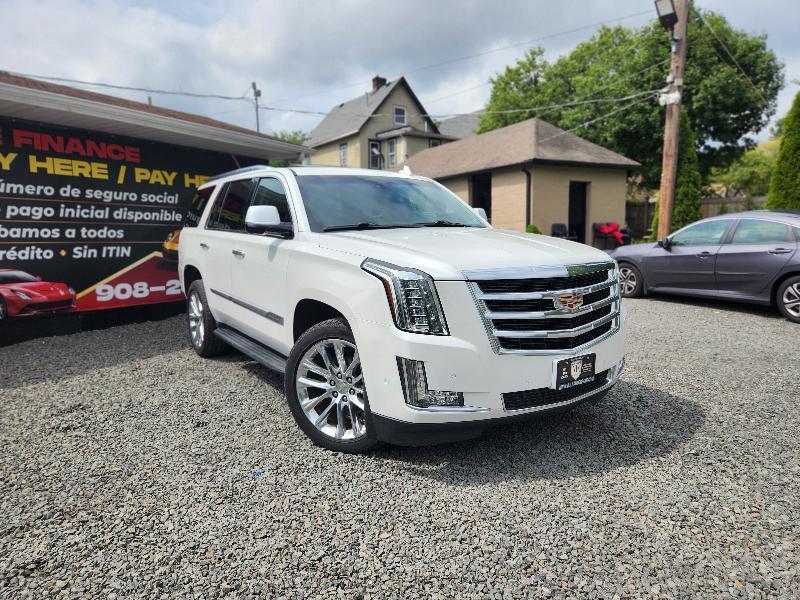 Cadillac Escalade Luxury 4WD 2019