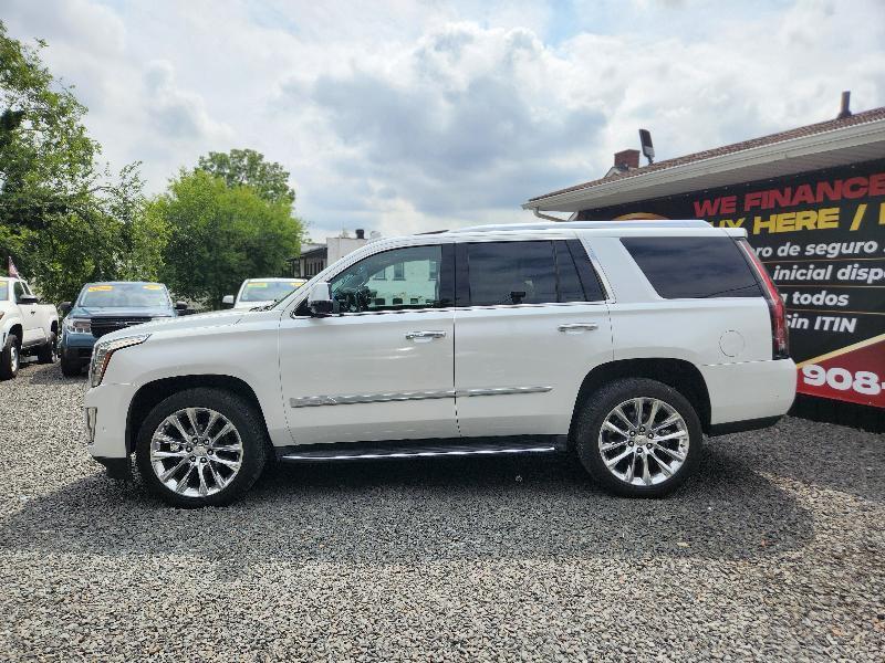 Cadillac Escalade Luxury 4WD 2019