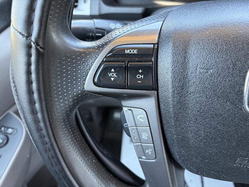 Honda Odyssey Touring 2012