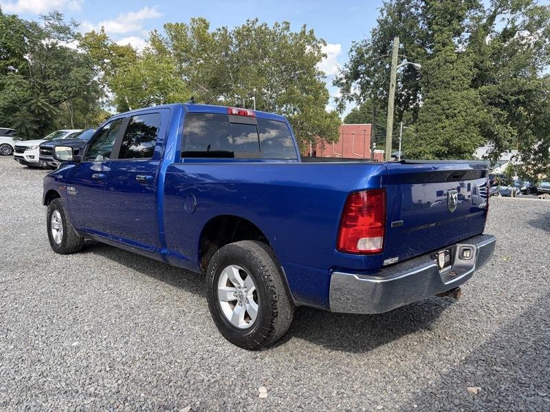 RAM 1500 SLT Crew Cab LWB 4WD 2015