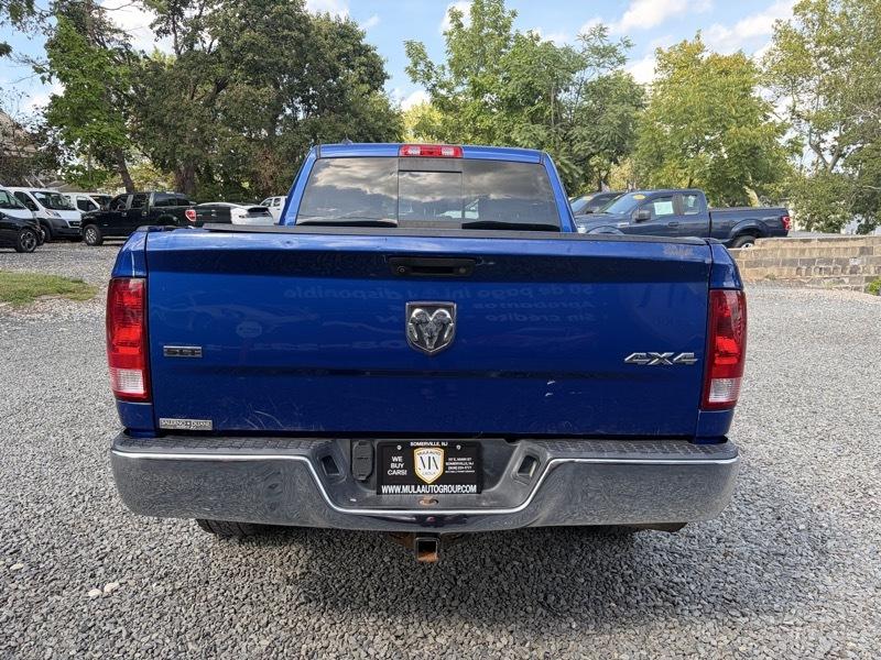 RAM 1500 SLT Crew Cab LWB 4WD 2015