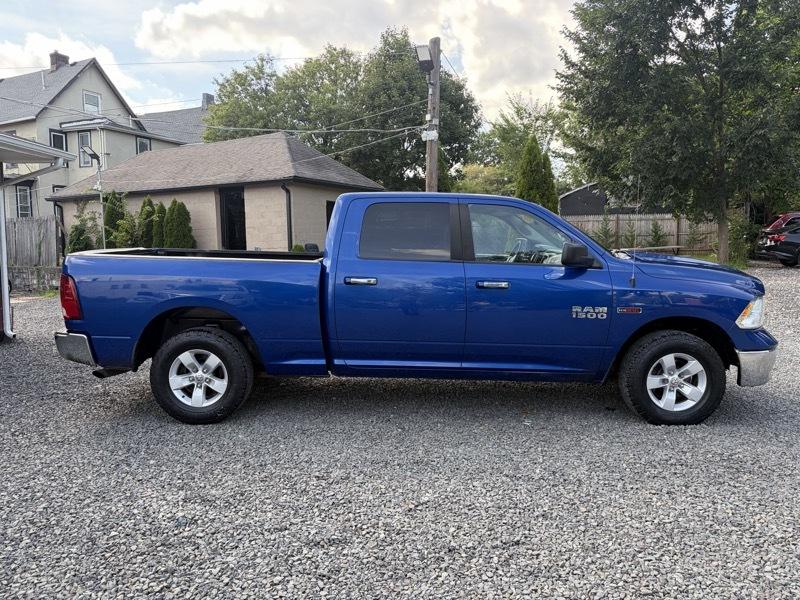 RAM 1500 SLT Crew Cab LWB 4WD 2015