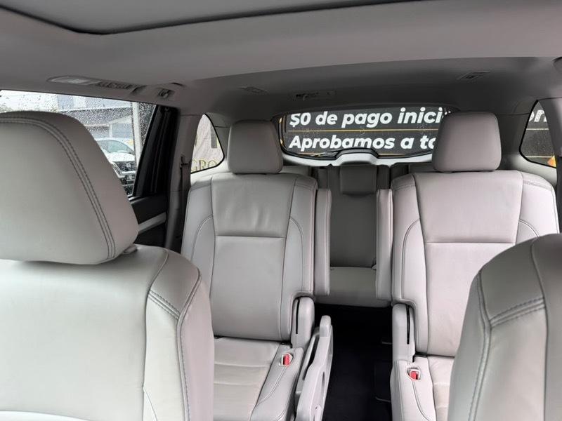 Toyota Highlander XLE AWD V6 2019
