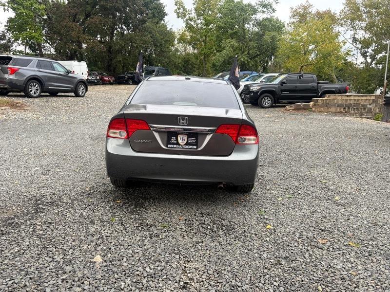 Honda Civic EX Sedan 5-Speed AT 2009