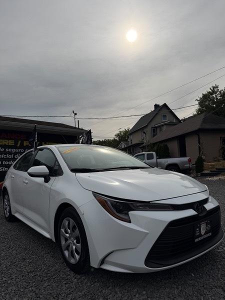 Toyota Corolla LE 2025