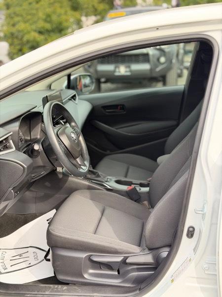 Toyota Corolla LE 2025