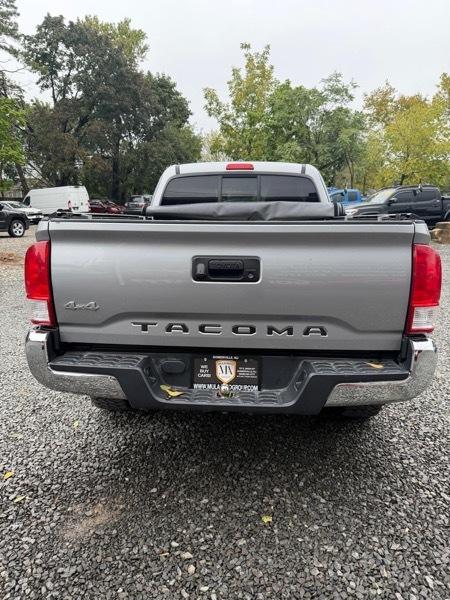 Toyota Tacoma SR5 Double Cab Long Bed V6 6AT 4WD 2023