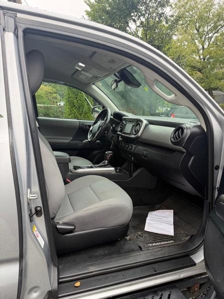 Toyota Tacoma SR5 Double Cab Long Bed V6 6AT 4WD 2023